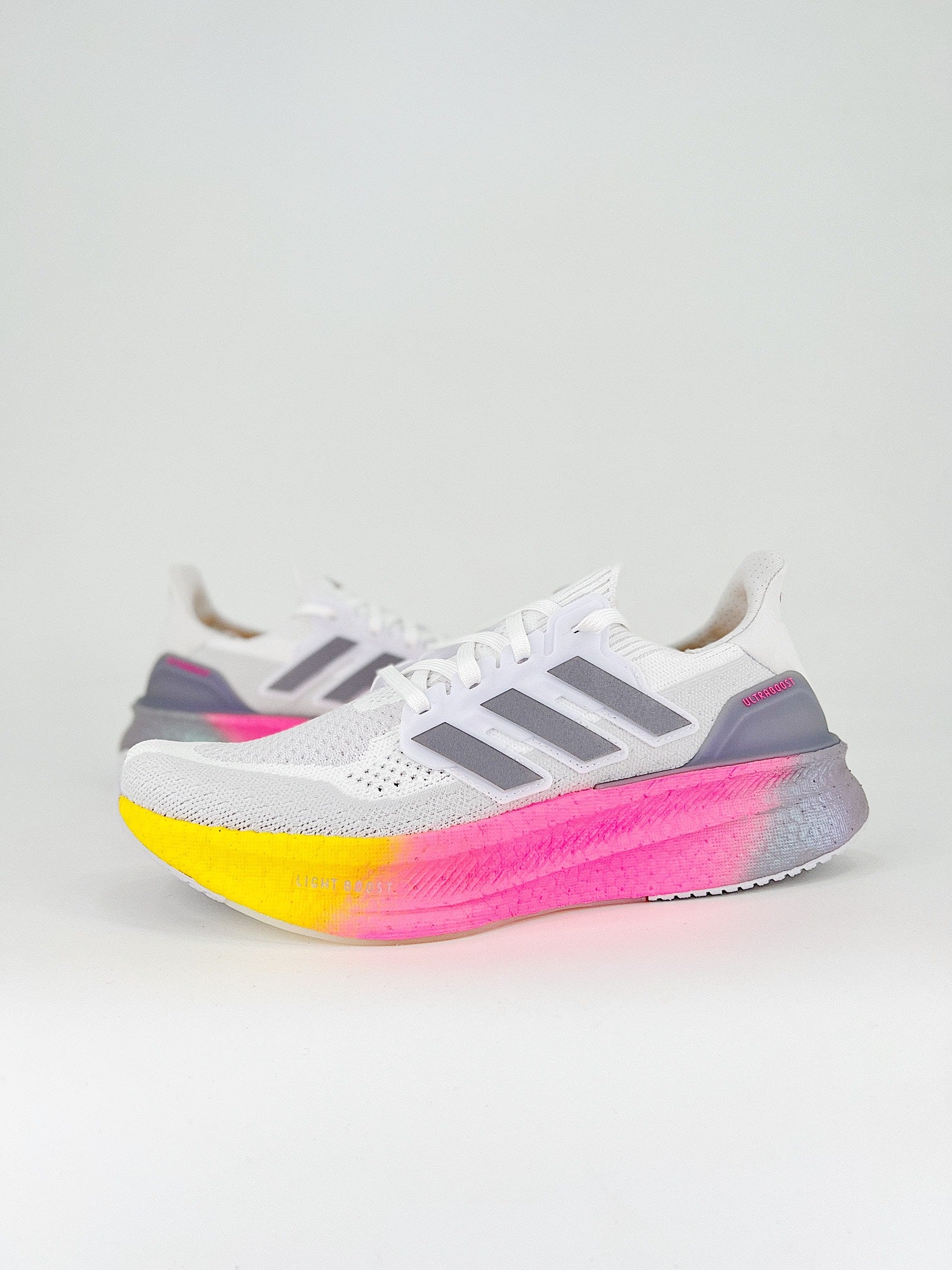 Tênis Adidas Ultraboost 5