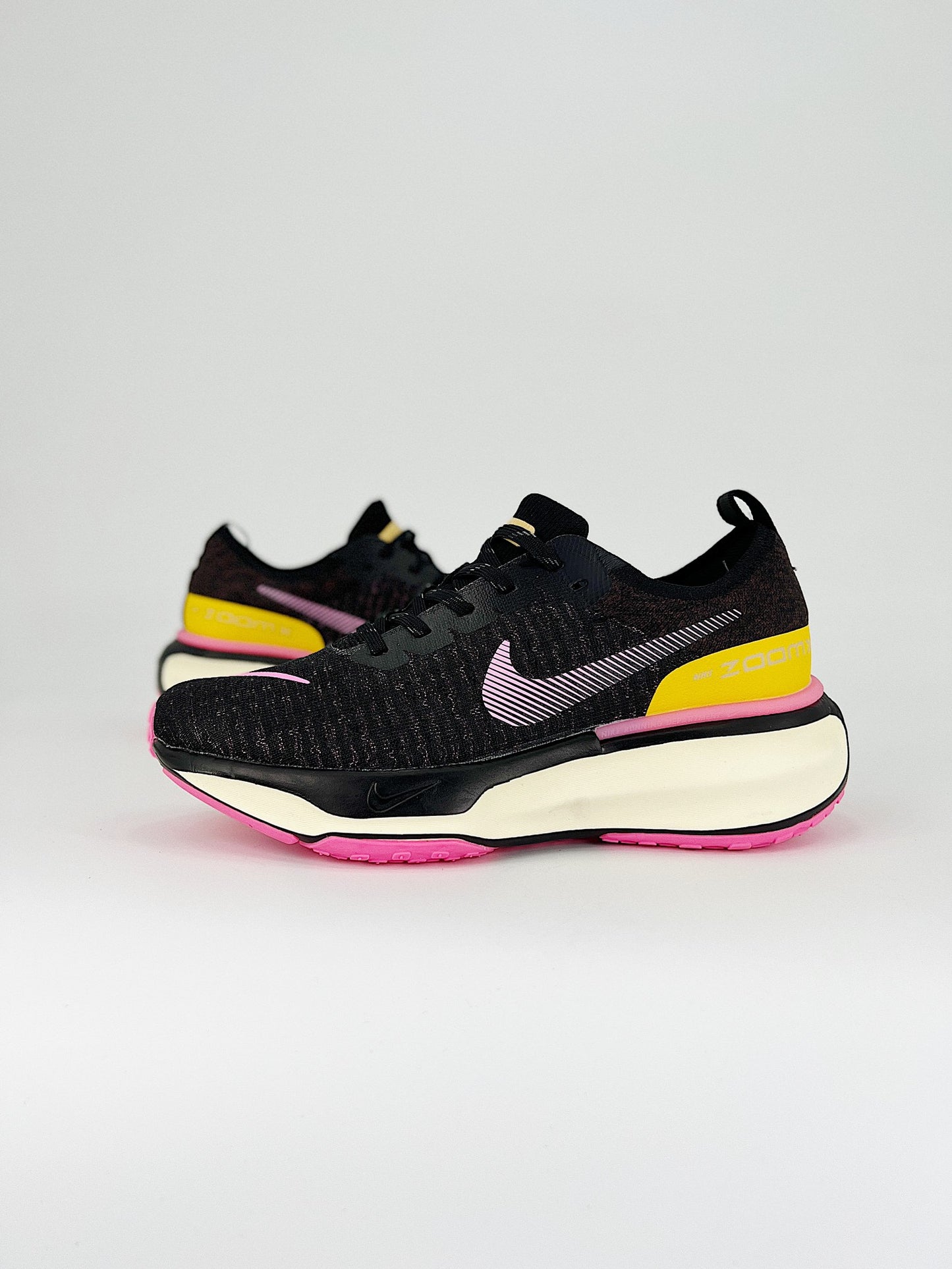 Tênis Nike Invincible 3