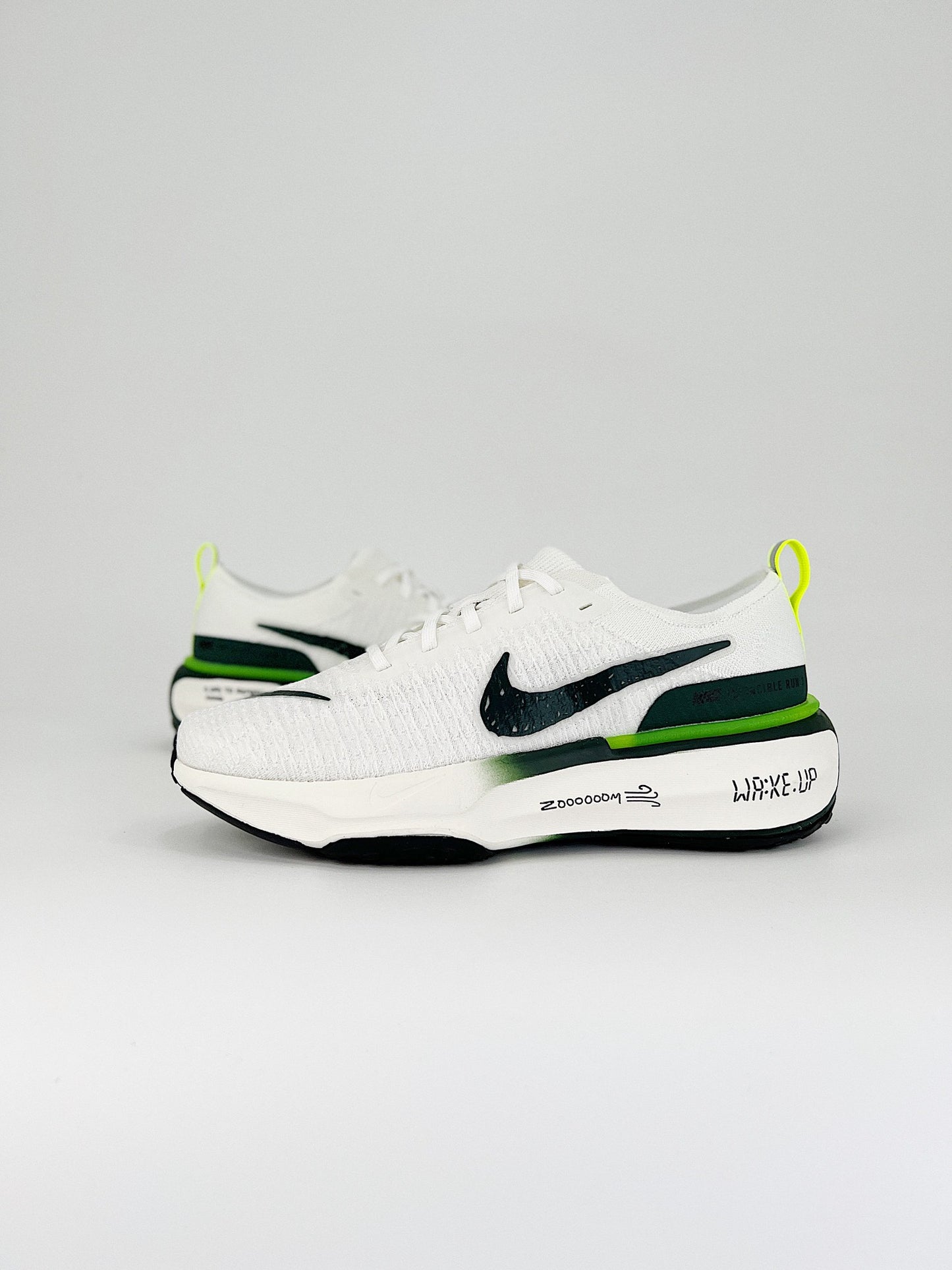 Tênis Nike Invincible 3