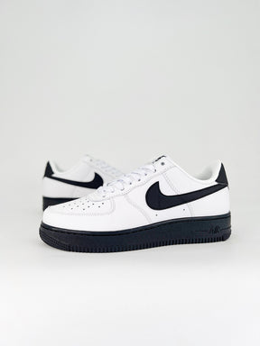 Nike Air Force 1 Low White Black Midsole