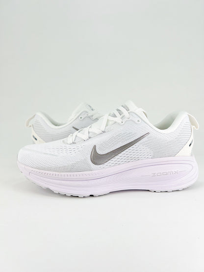 Tênis Nike Vomero 18