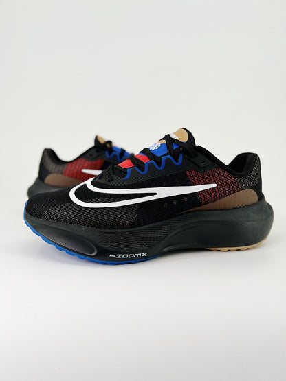 Tênis Nike Zoom Fly 5