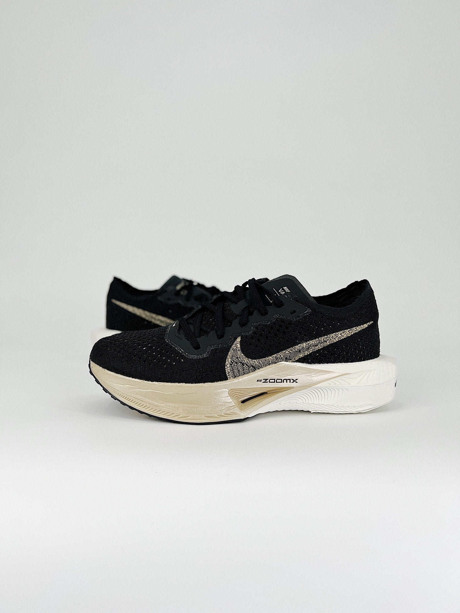 Tênis Nike Air Zoom X Vaporfly 3
