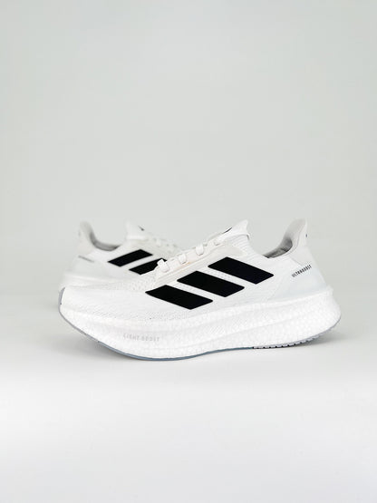 Tênis Adidas Ultraboost 5x