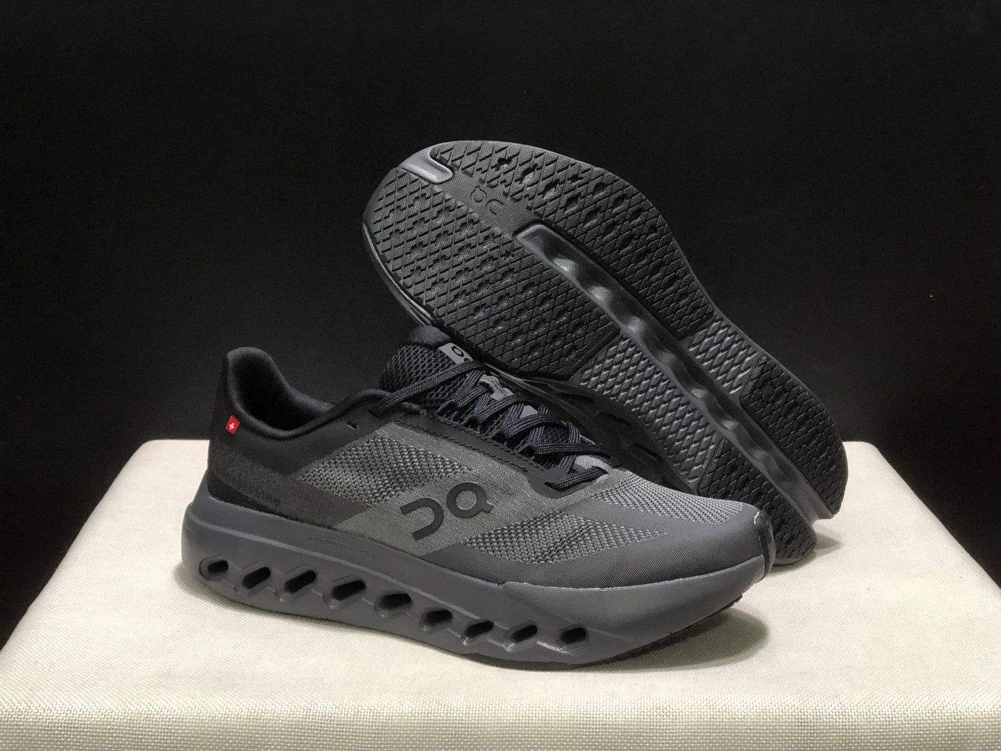 Tênis On Running Cloudsurfer Next