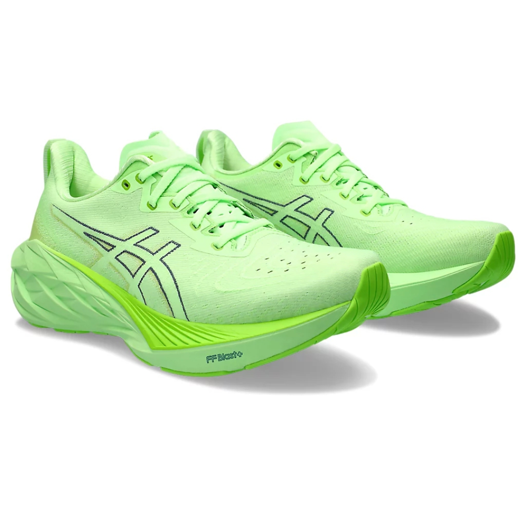 Tênis Asics Novablast 4