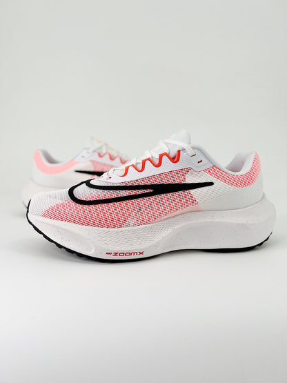 Tênis Nike Zoom Fly 5
