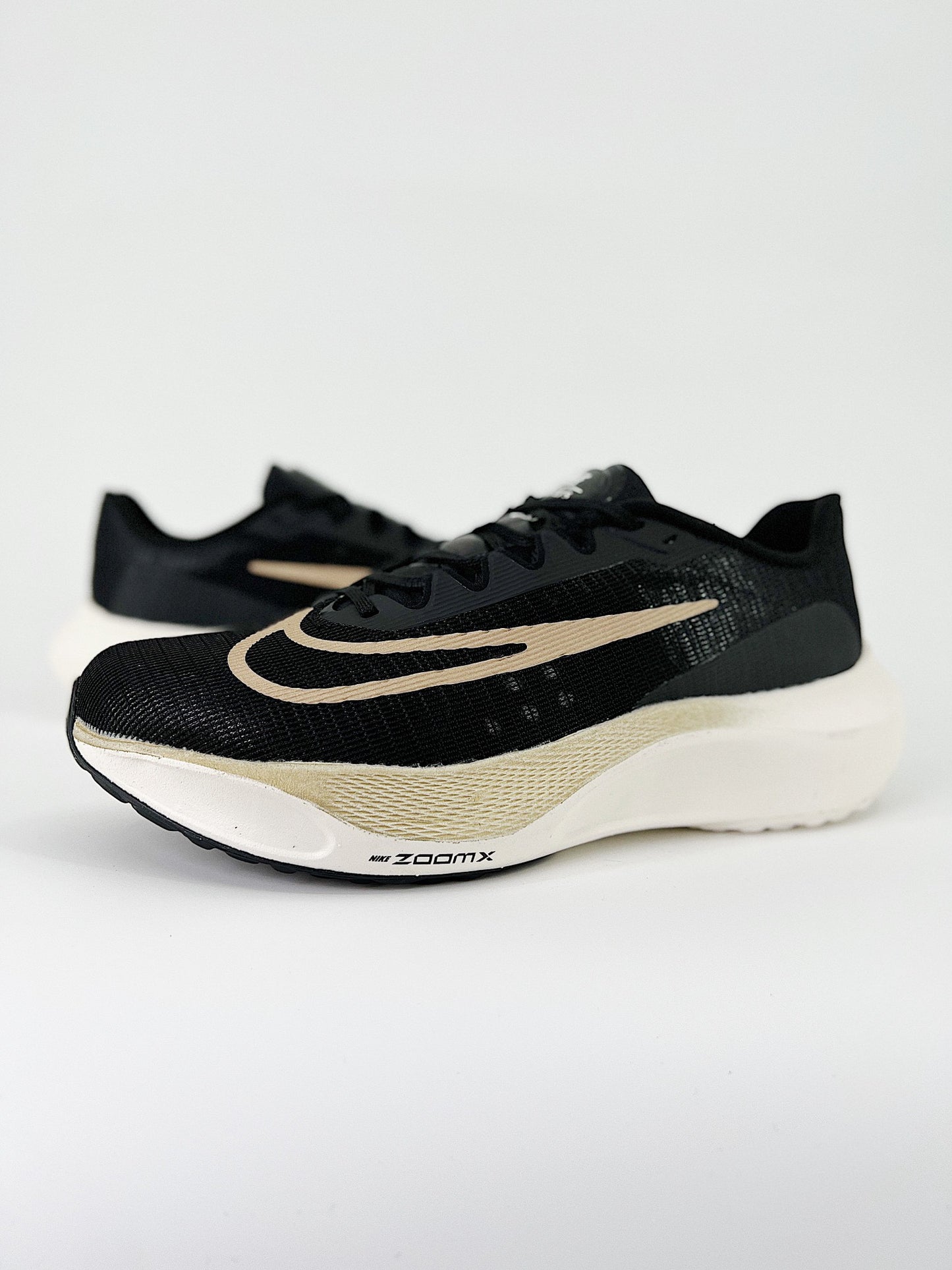 Tênis Nike Zoom Fly 5