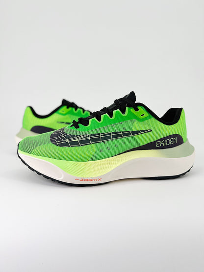 Tênis Nike Zoom Fly 5
