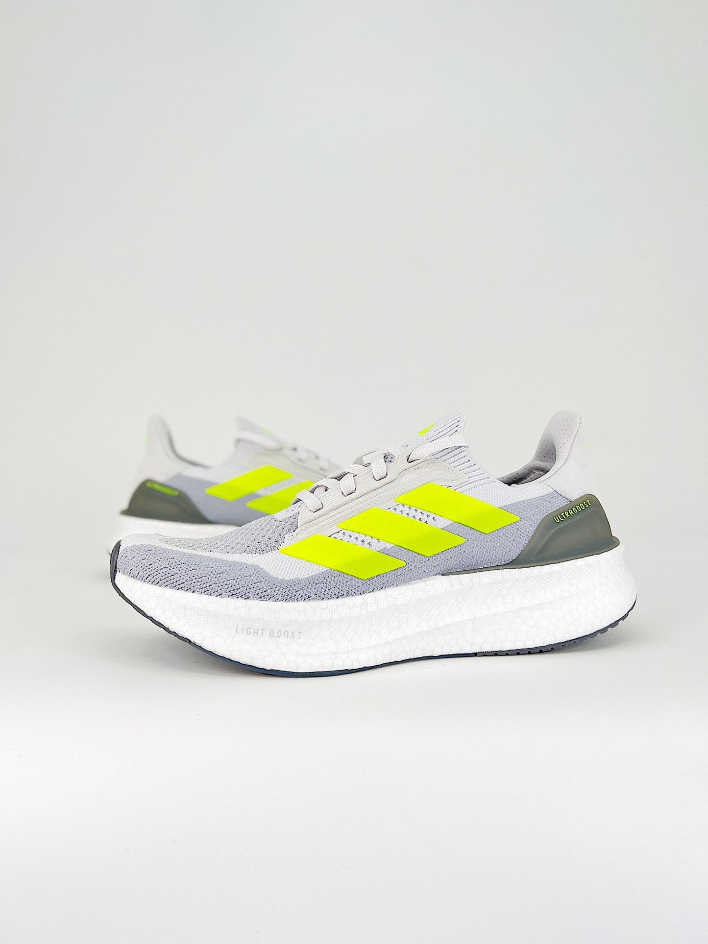 Tênis Adidas Ultraboost 5x