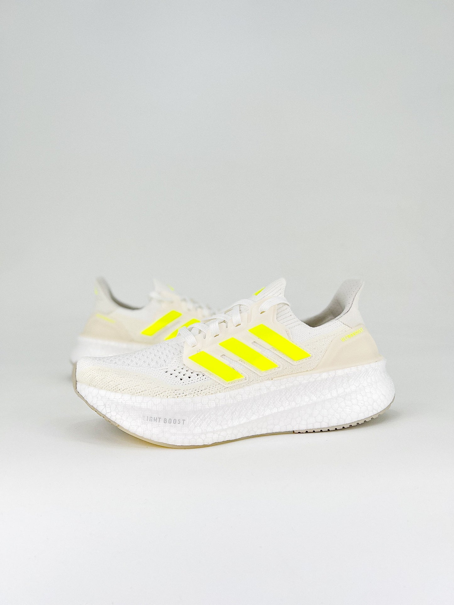 Tênis Adidas Ultraboost 5