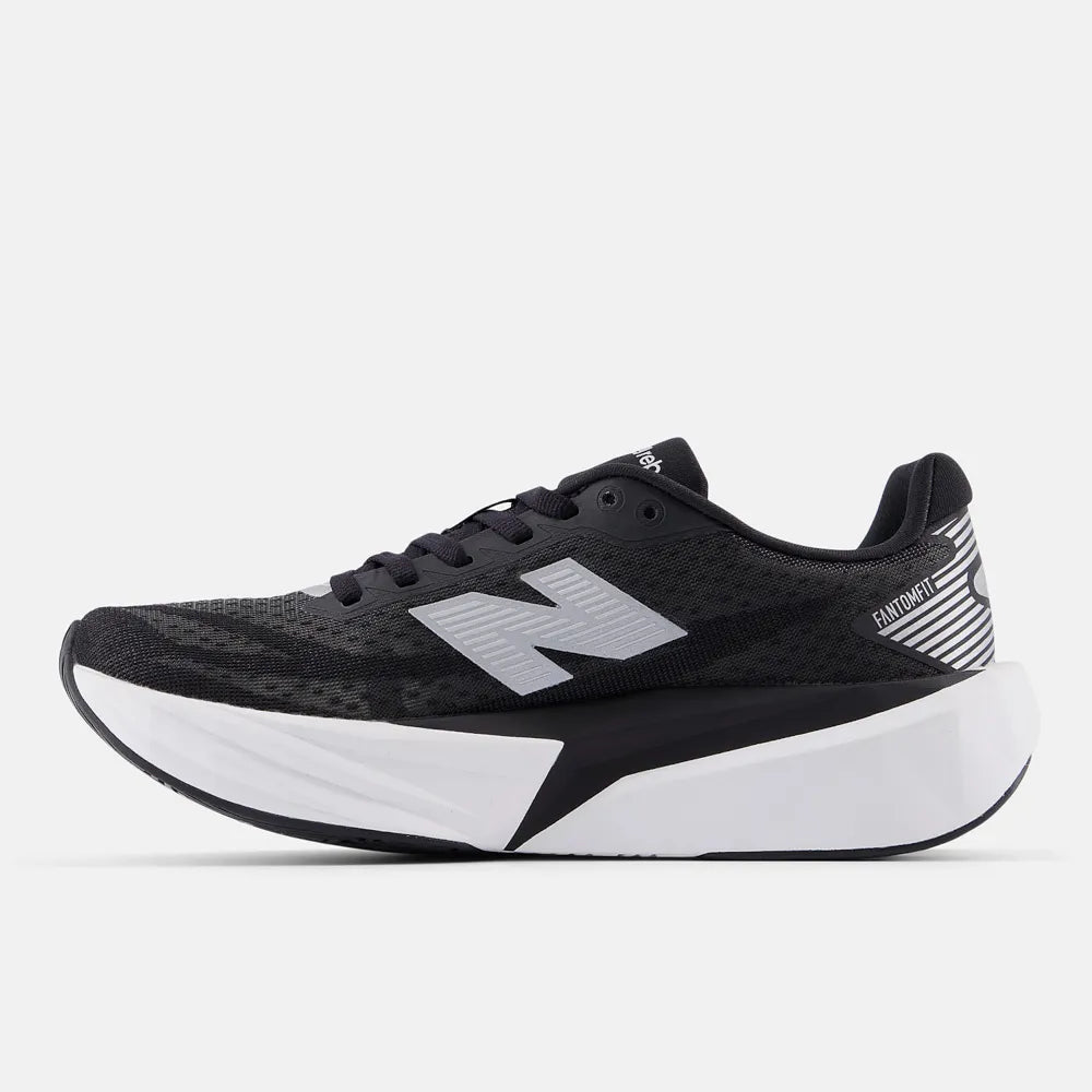 Tênis New Balance Fuelcell Rebel V5