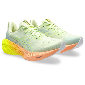 Tênis Asics Novablast 4