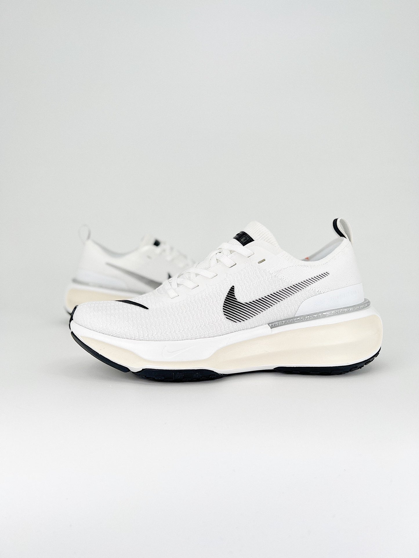 Tênis Nike Invincible 3