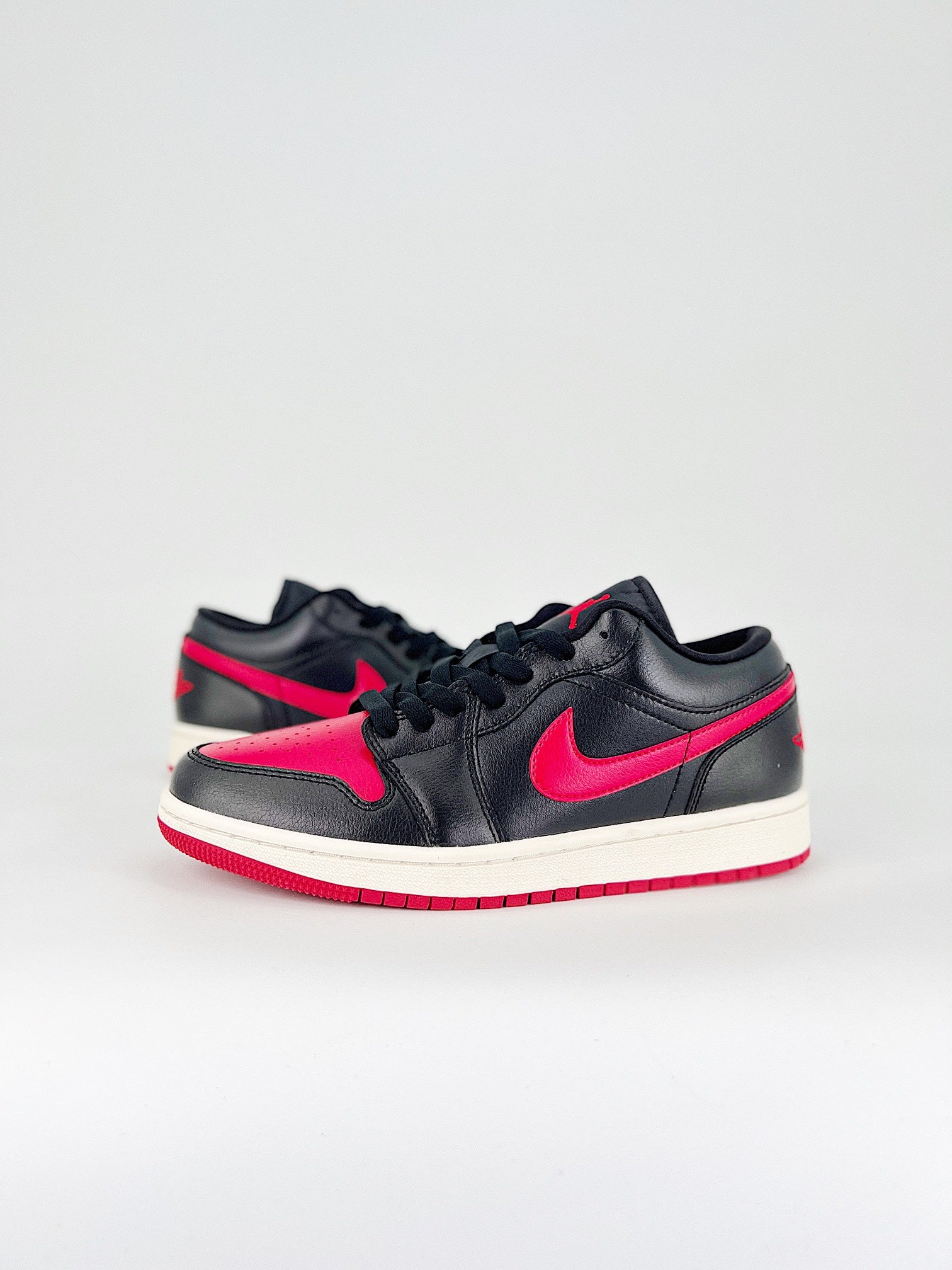 Air Jordan 1 Low Bred Sail