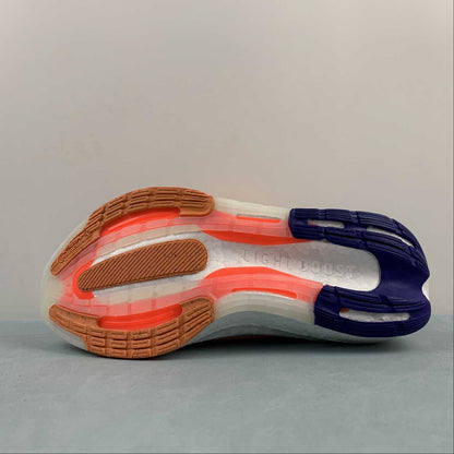 Tênis Adidas UltraBoost Light 23