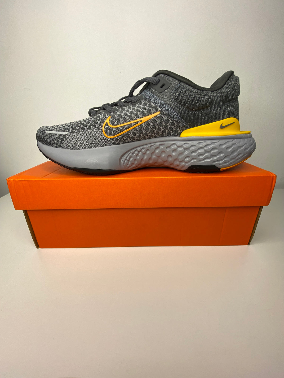Tênis Nike ZoomX Invincible Run Flyknit 2 - PRONTA ENTREGA
