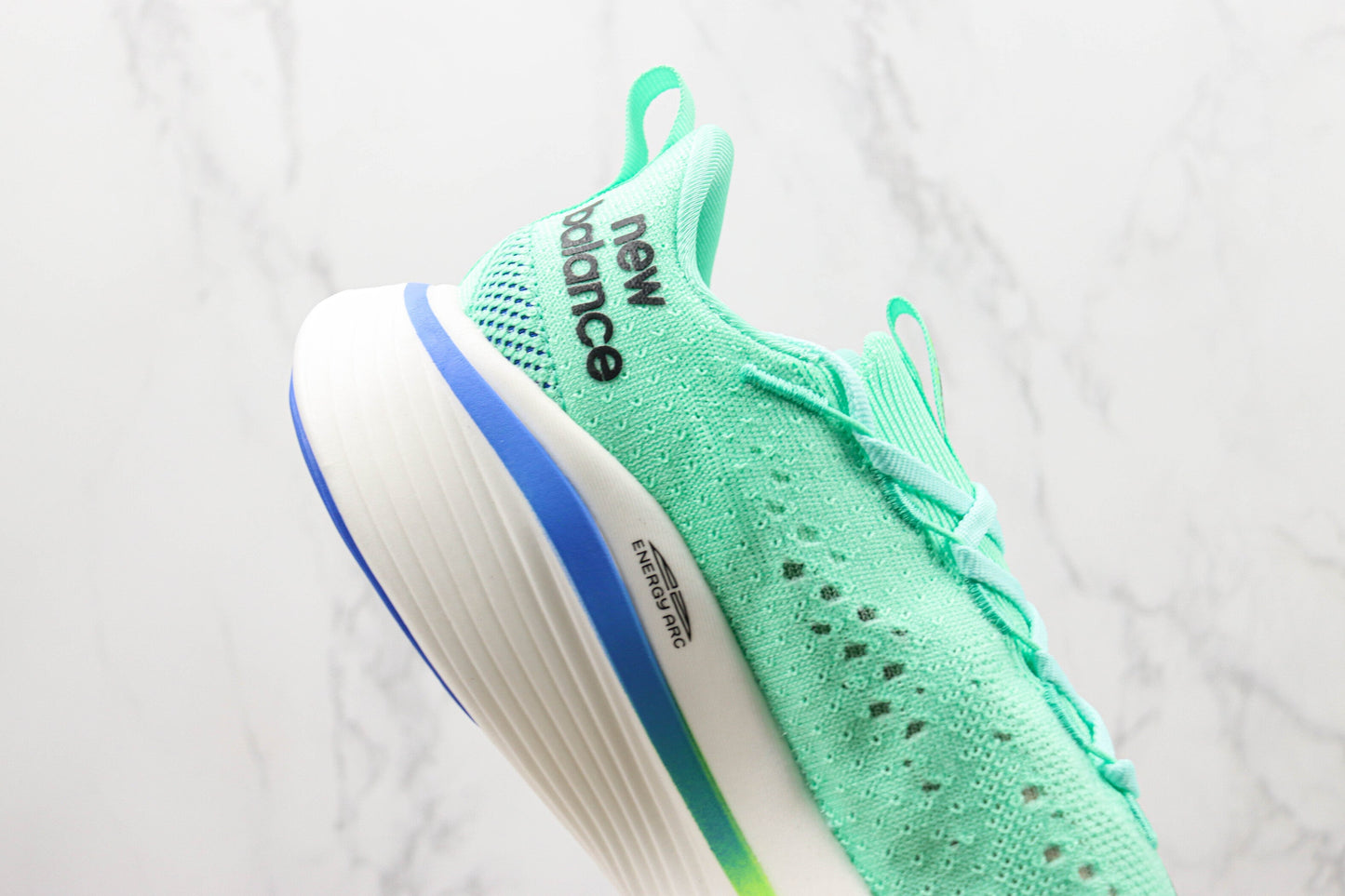 Tênis New Balance Fuelcell Supercomp Elite V3