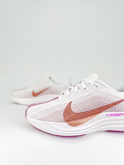 Tênis Nike Pegasus Plus