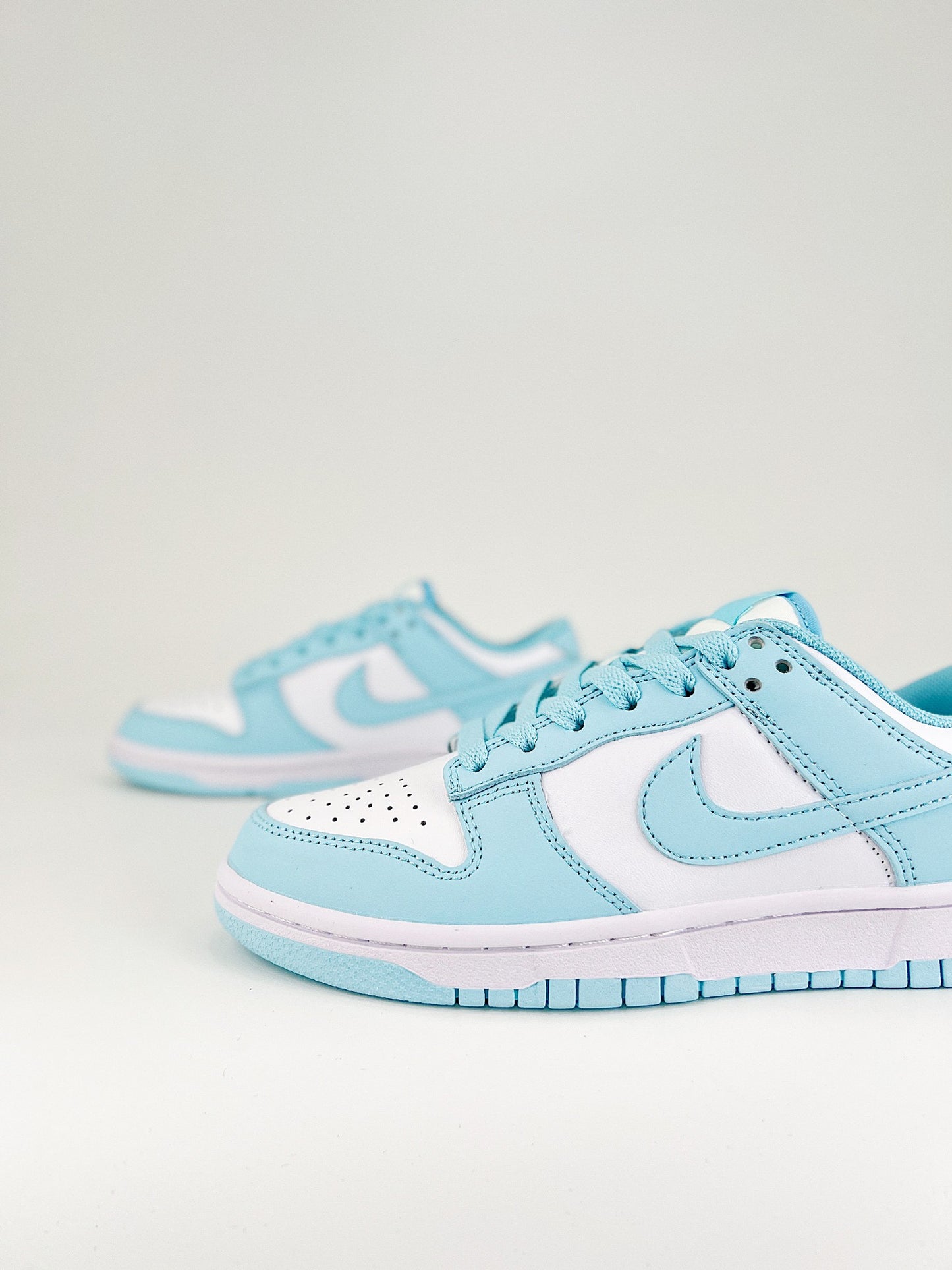 Nike Dunk Low Glacier Blue