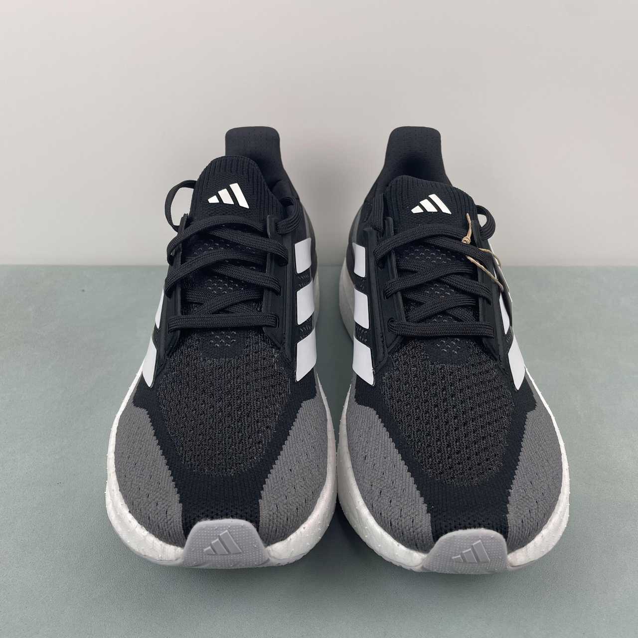 Tênis Adidas Ultraboost 5x