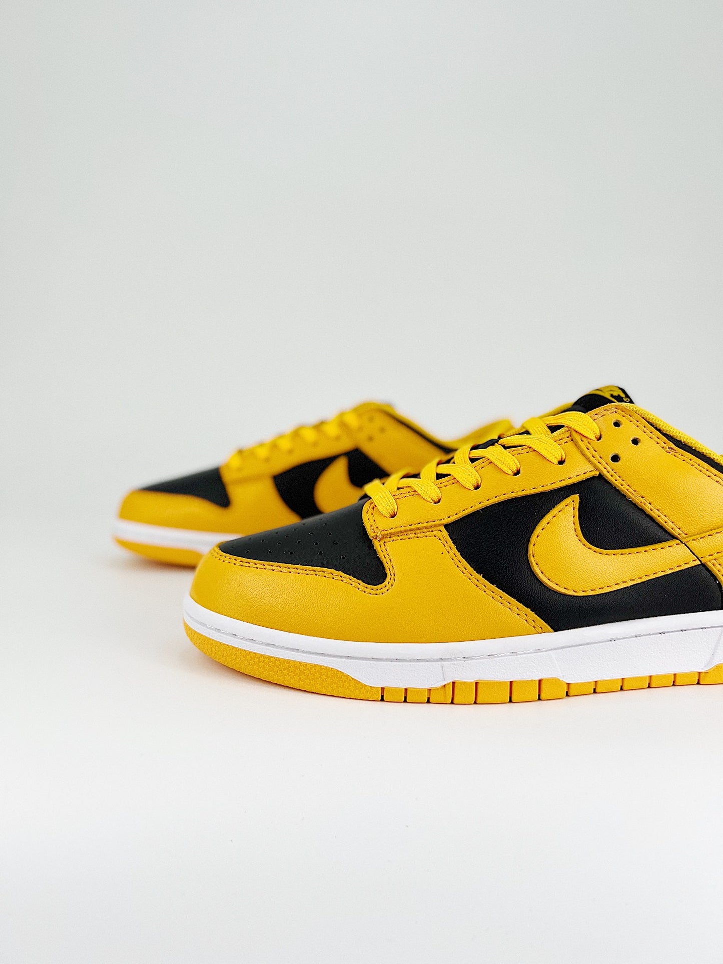 Nike Dunk Low Goldenrod