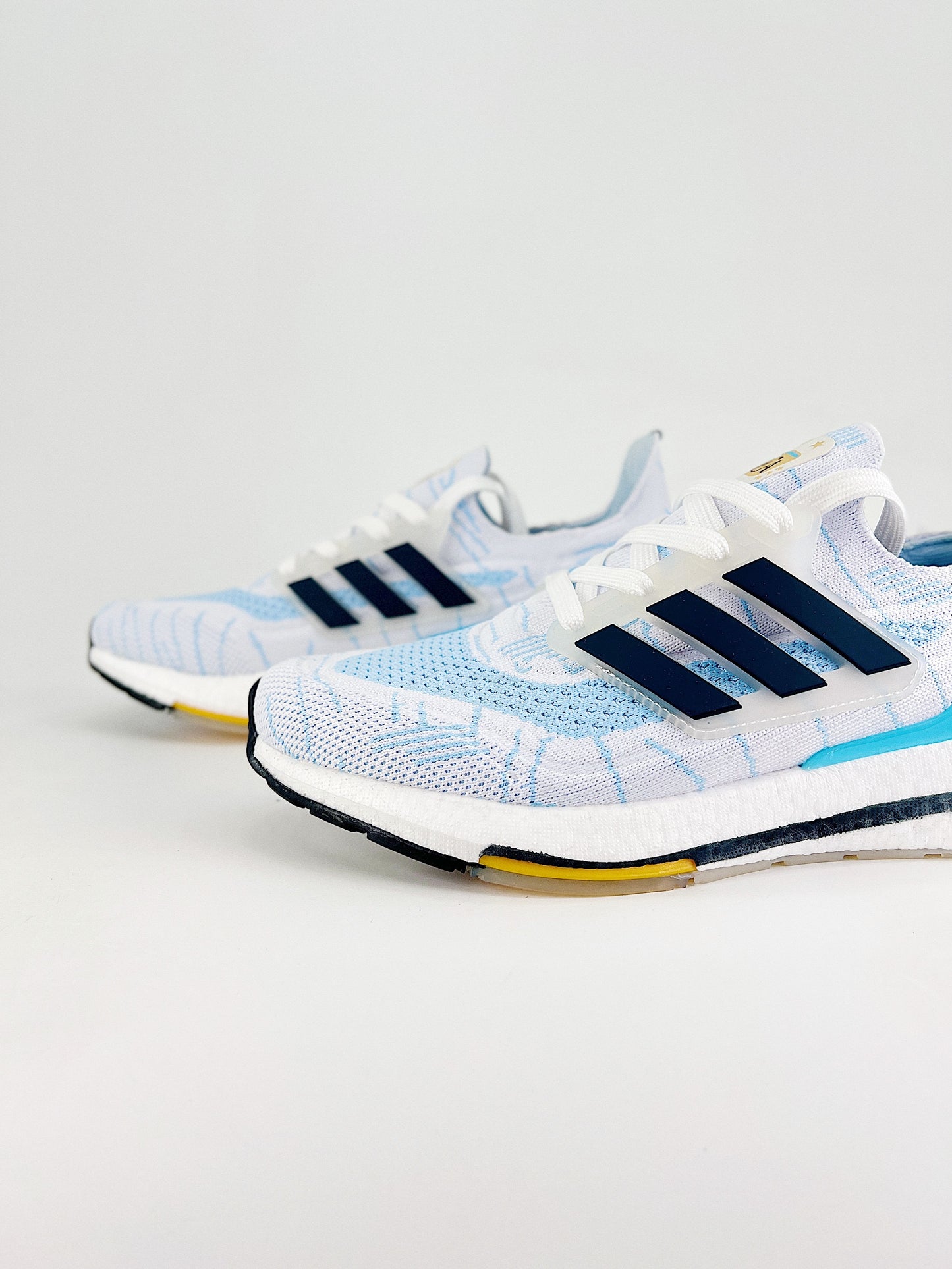Tênis Adidas UltraBoost 21 Argentina Edição Especial