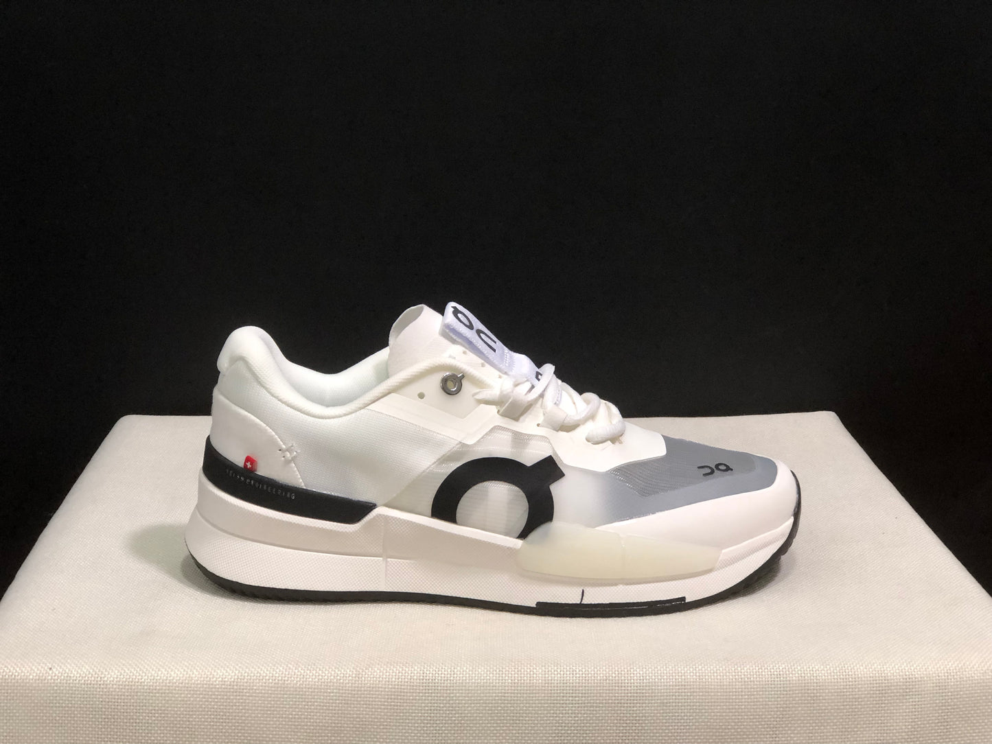 Tênis On The Roger Pro 2