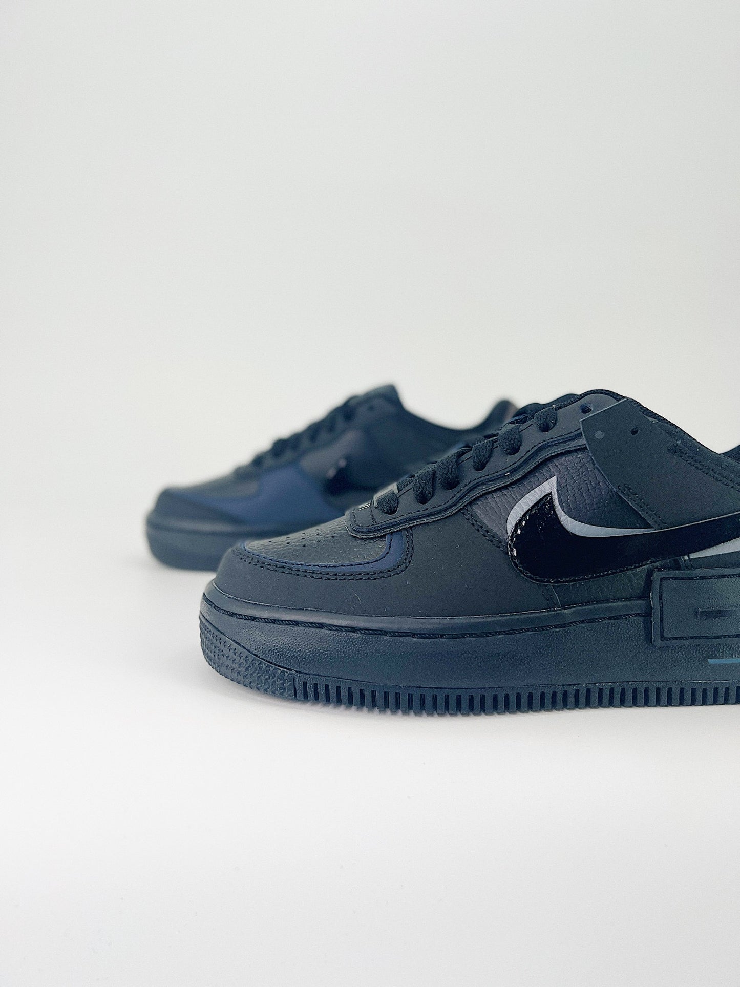 Nike Air Force 1 Shadow Triple Black