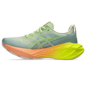 Tênis Asics Novablast 4