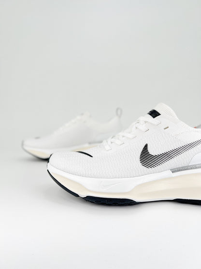 Tênis Nike Invincible 3