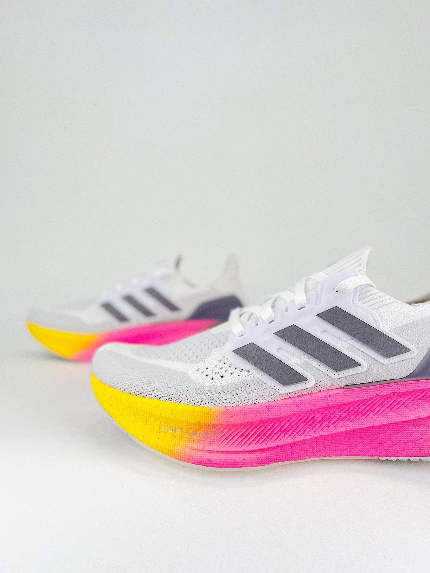 Tênis Adidas Ultraboost 5