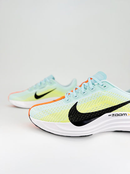 Tênis Nike Pegasus Plus