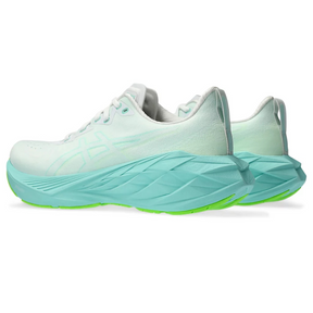 Tênis Asics Novablast 4