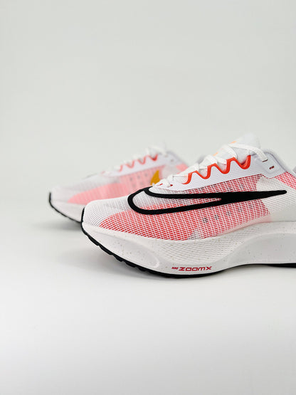 Tênis Nike Zoom Fly 5