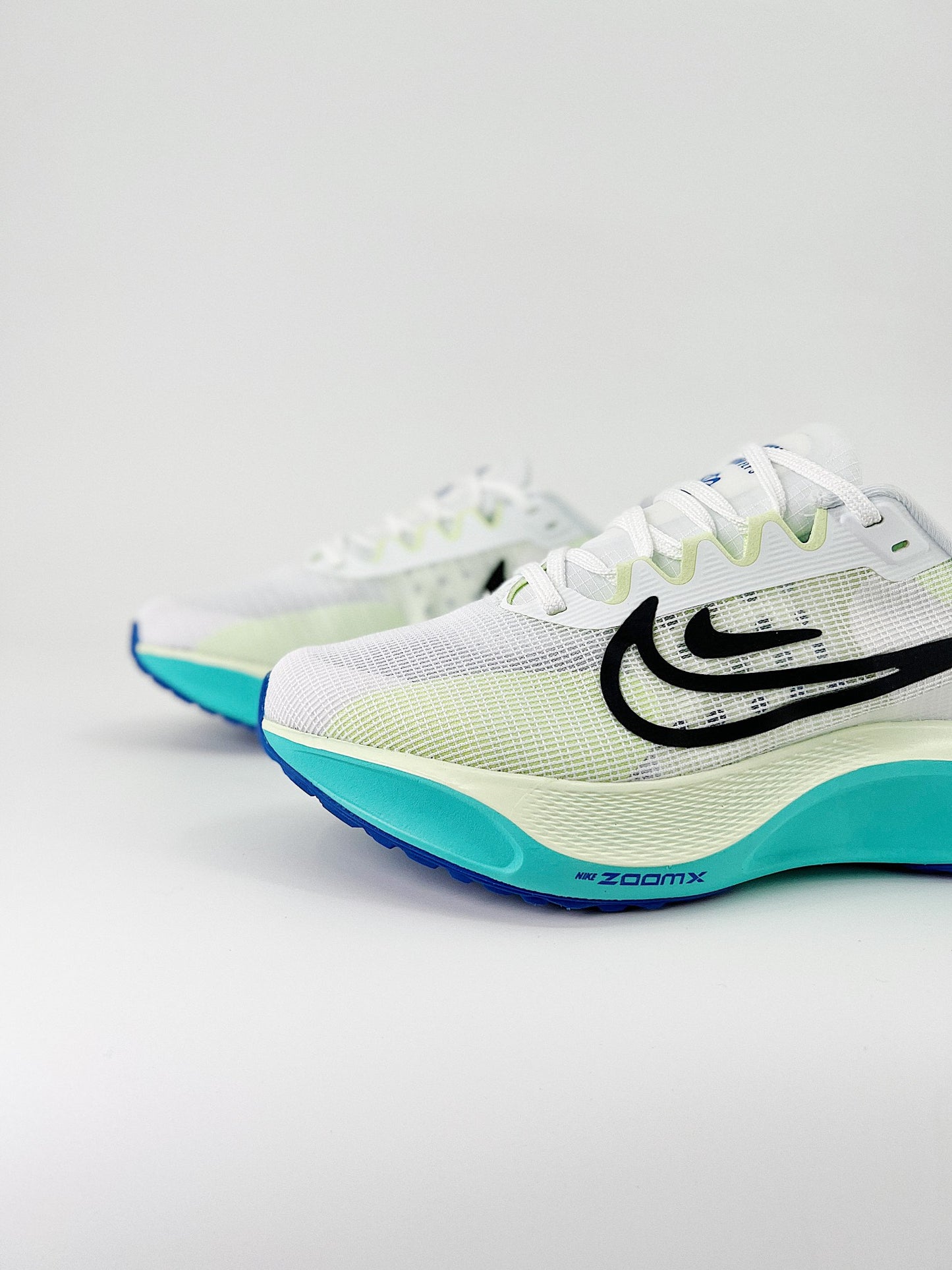 Tênis Nike Zoom Fly 5