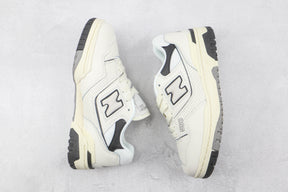 New Balance 550 Sea Salt Black