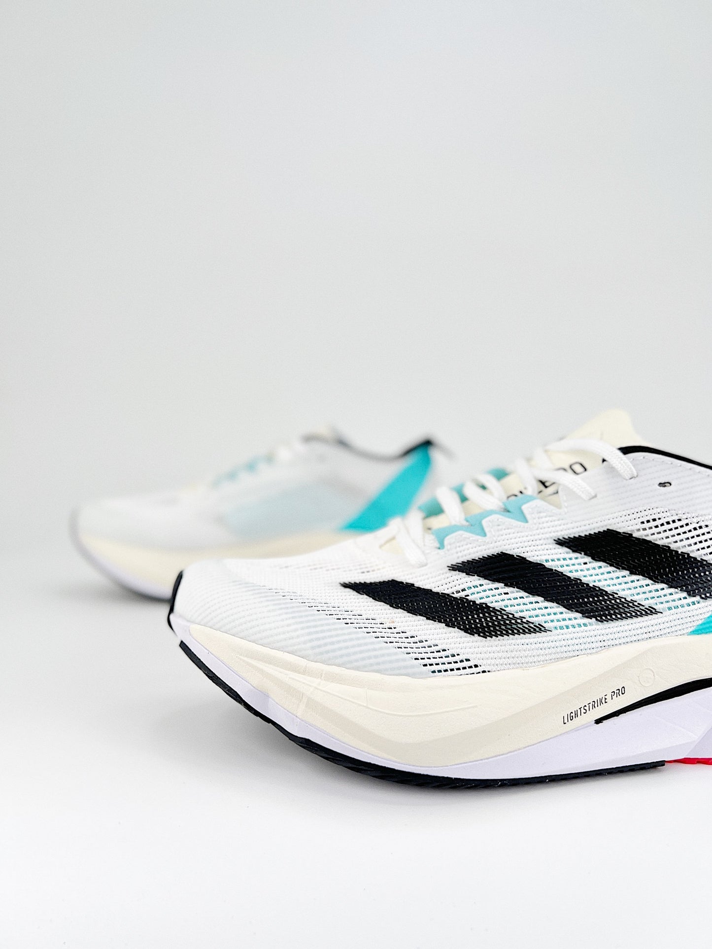 Tênis Adizero Boston 12