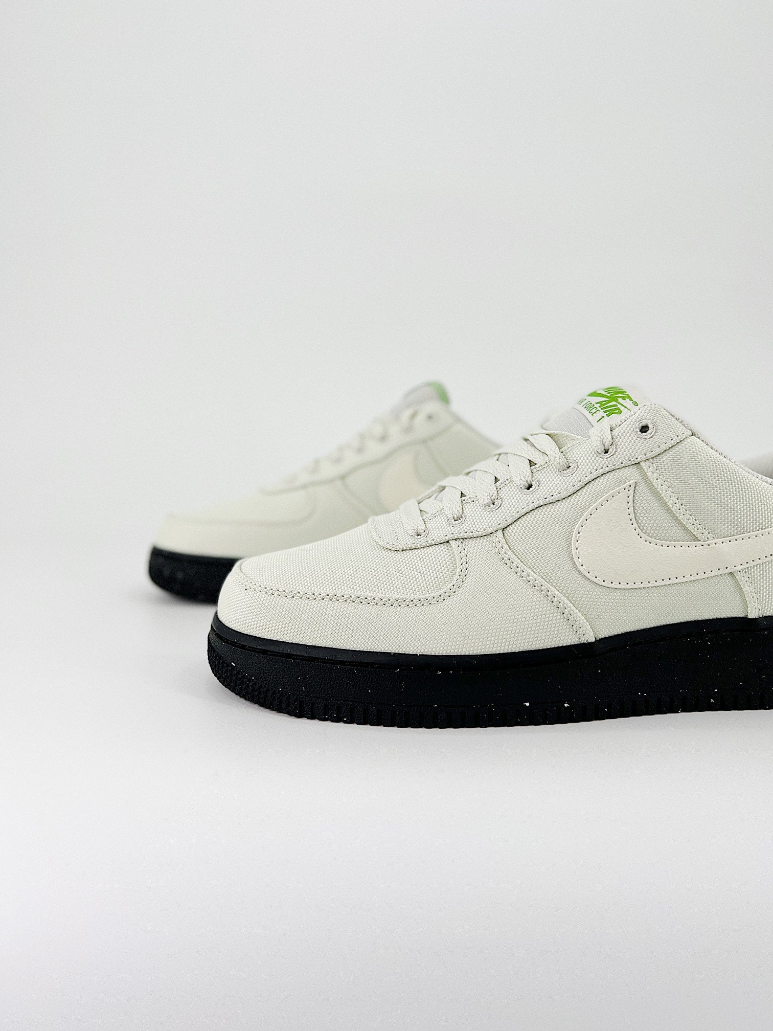 Nike Air Force 1 LV8 3 GS 'Sea Glass Black