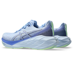 Tênis Asics Novablast 4