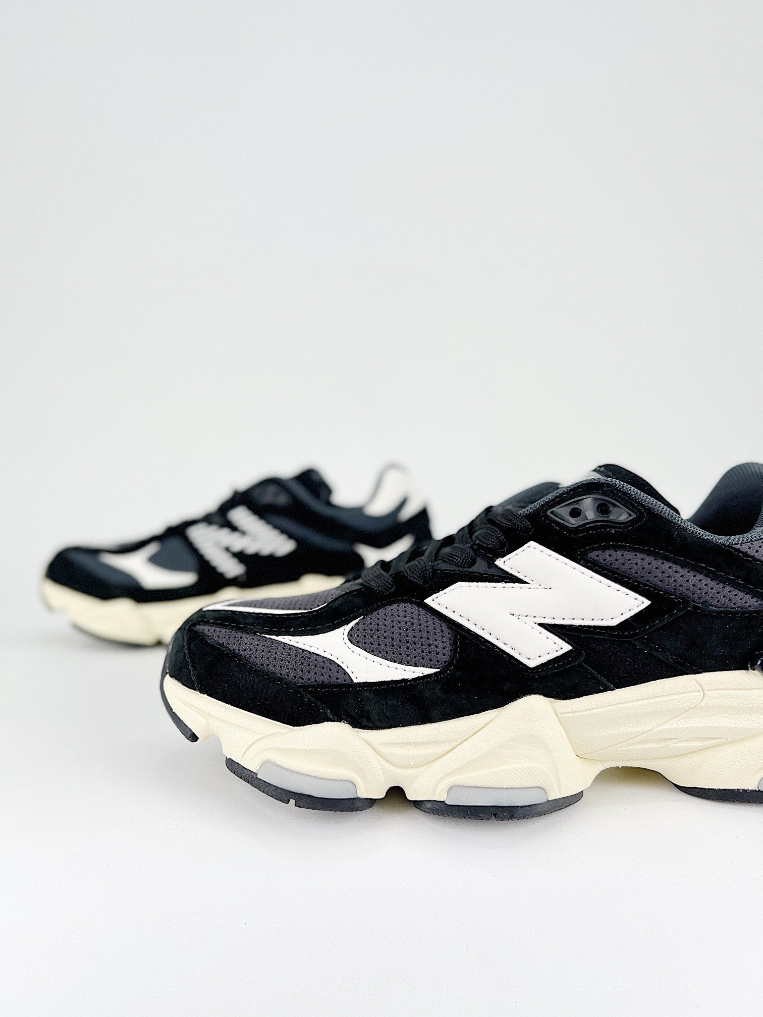 New Balance 9060 Black White