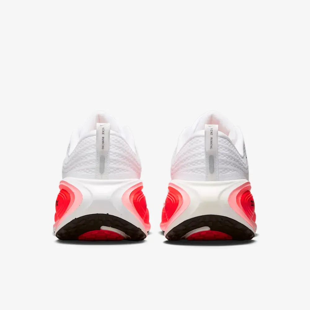 Tênis Nike Vomero Plus White Bright Crimson Metallic Silver Black