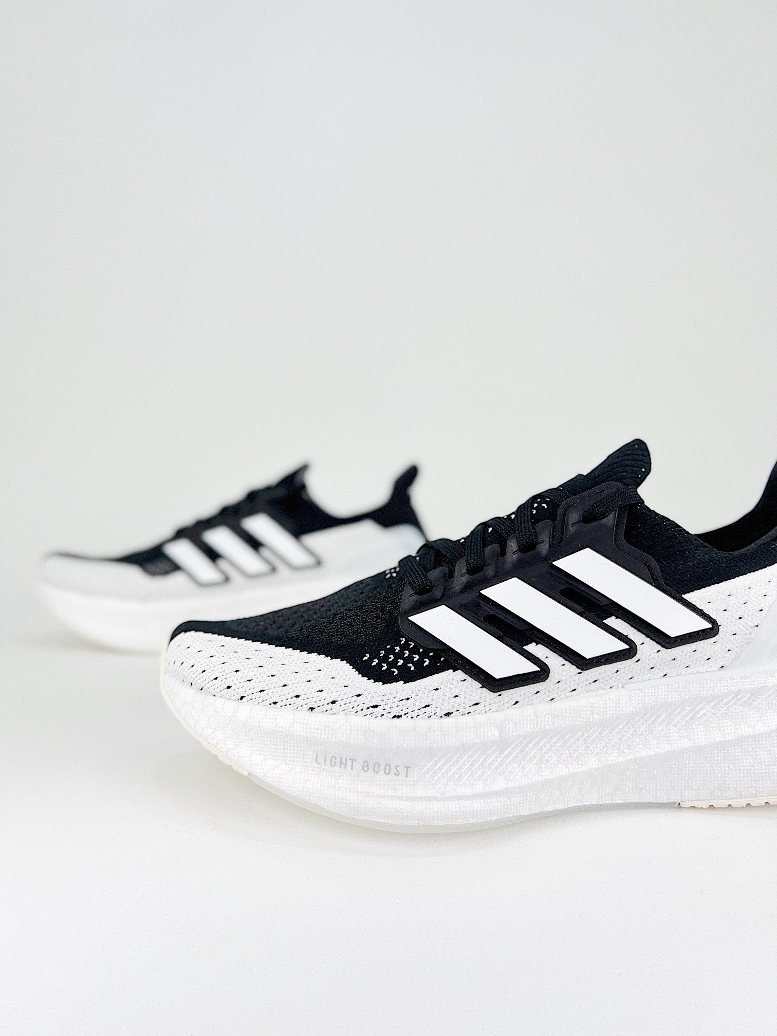Tênis Adidas Ultraboost 5