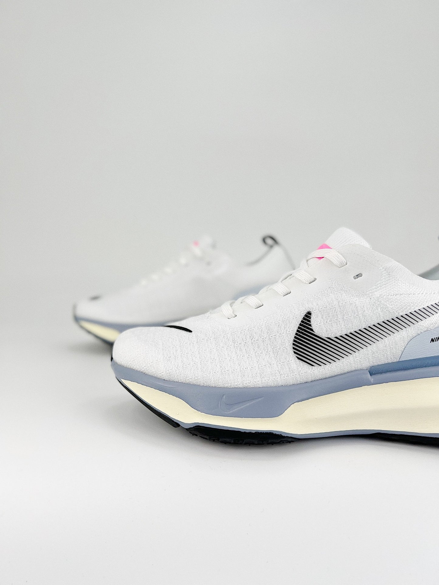 Tênis Nike Invincible 3