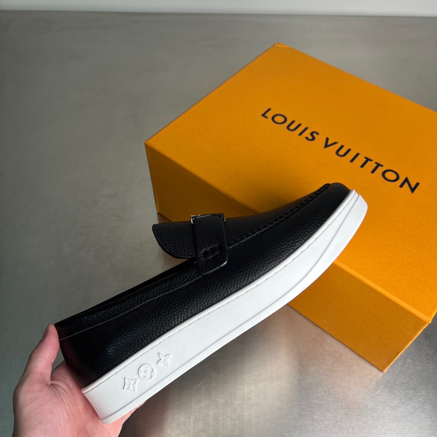 Sapato LV Resort Loafer Black