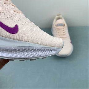 Tênis Nike Infinity Run 4