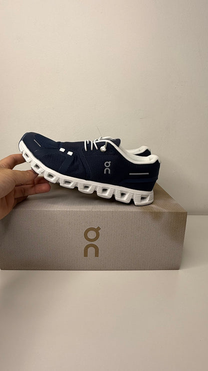 Tênis On Running Cloud 5 - PRONTA ENTREGA