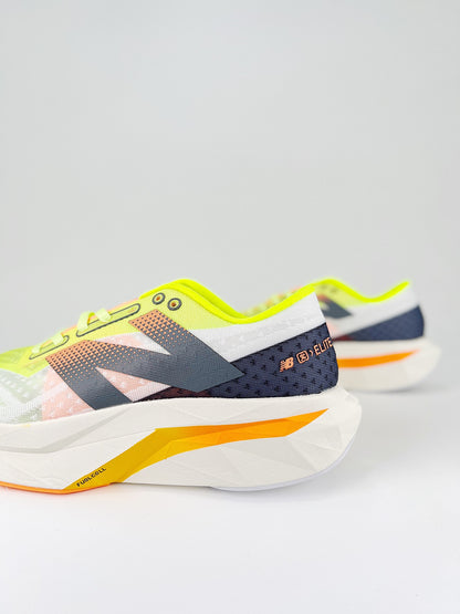 Tênis New Balance Fuelcell Supercomp Elite V4