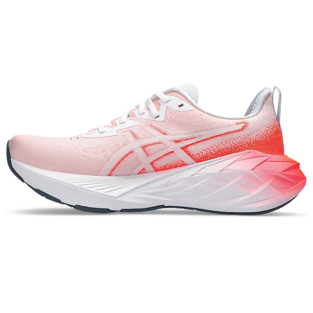 Tênis Asics Novablast 4