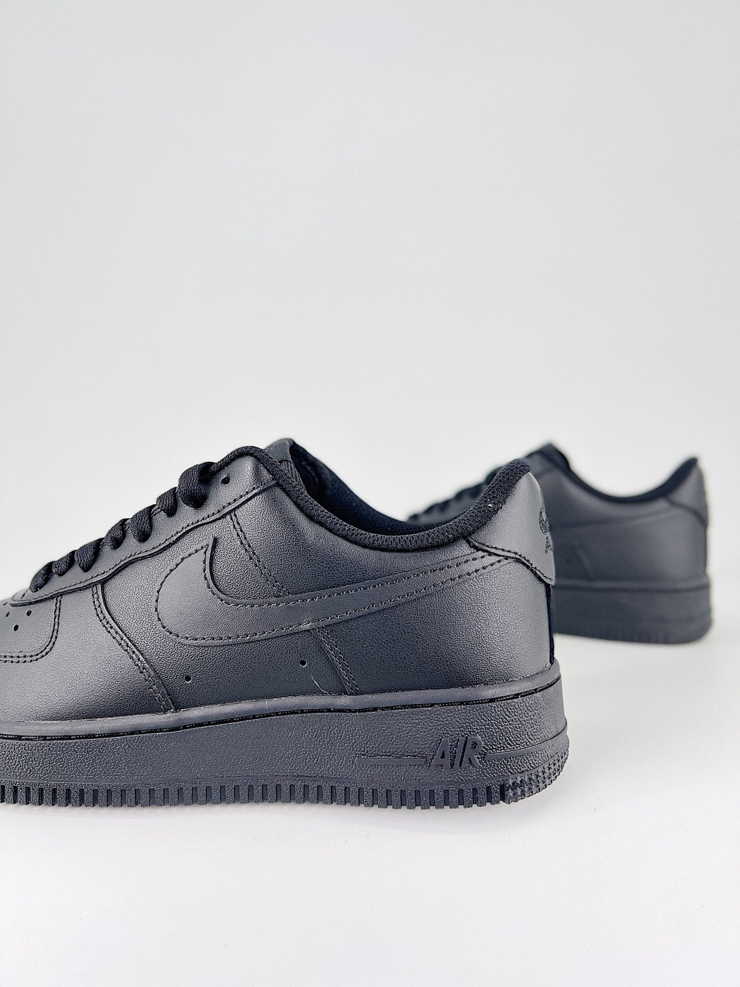 Nike Air Force 1 Low Black
